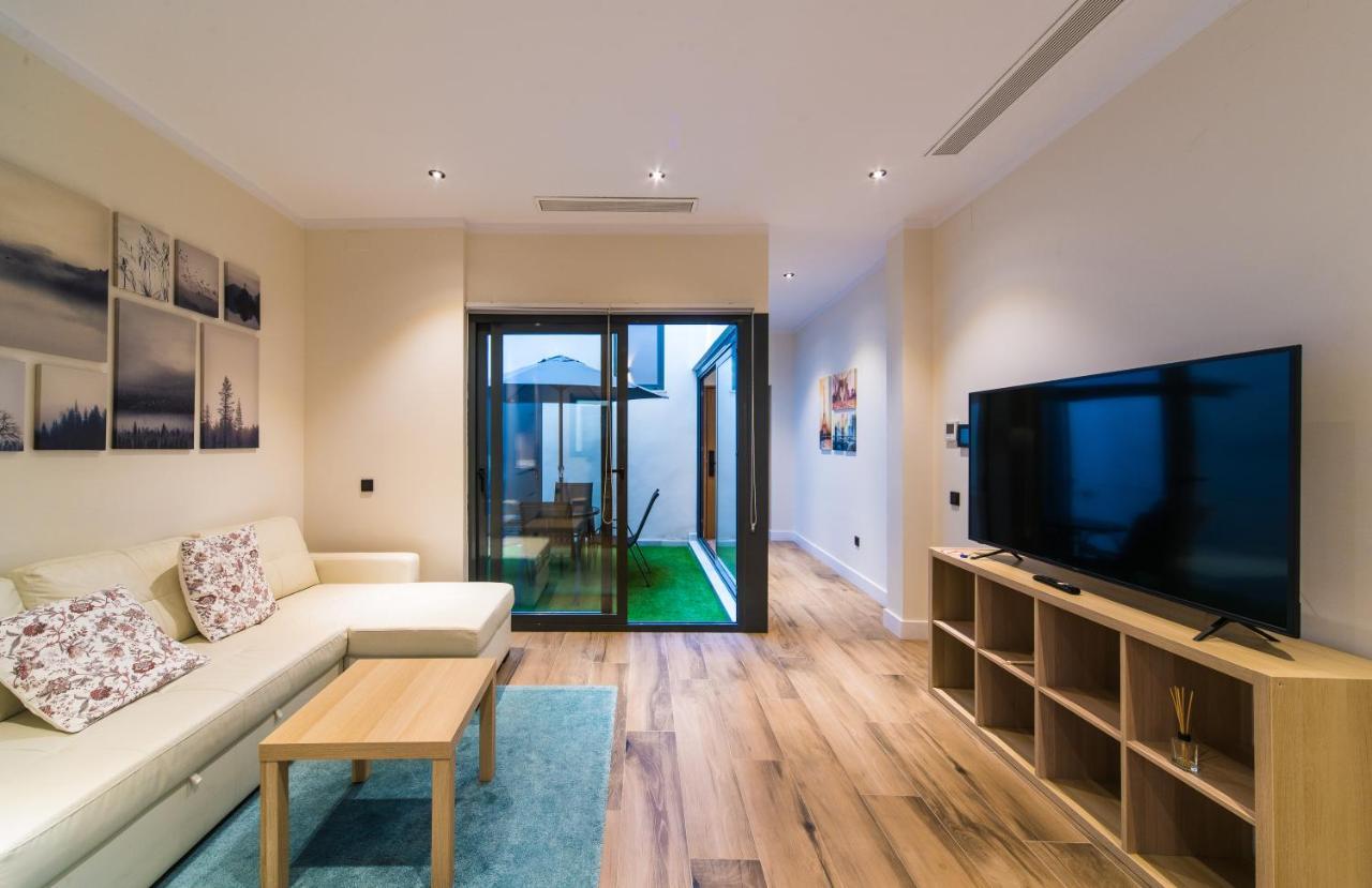 Seville Luxury Downtown Suite エクステリア 写真
